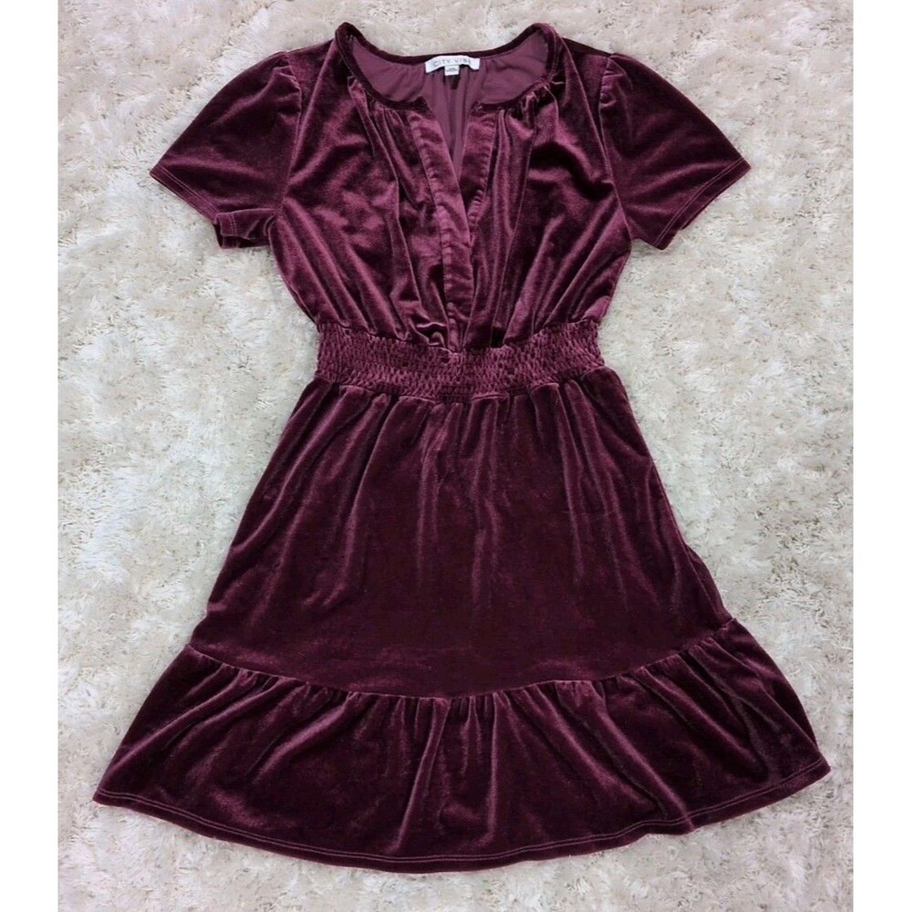 City Vibe Velvet Mini Dress Size XS Pink Rose V-Neck Ruffle Short Sleeve